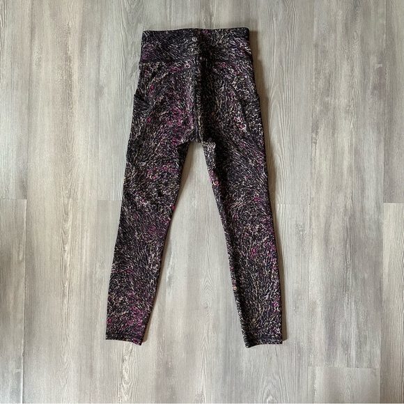 Lululemon Invigorate High-Rise Tight 25" - Picture 2 of 14